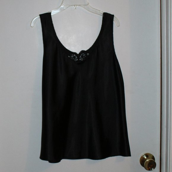 Black Lace trimmed Camisole - Picture 2 of 2